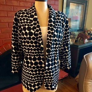 Christopher & banks Sz lg black and white blazer.